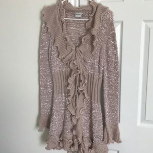 Women’s Sioni Studio sweater.